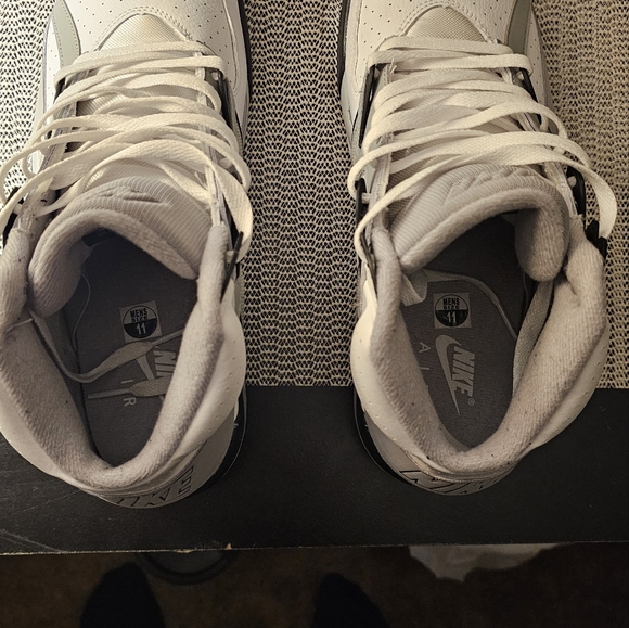 Nike air trainer sc "raiders helmet " - Picture 5 of 6